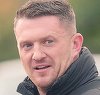 Activistul extremist Tommy Robinson a fost reţinut pe aeroportul Heathrow în temeiul legilor antiteroriste
