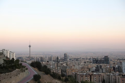 Acordul-cadru între SUA şi Iran prevede un fond privat de investiţii de 300 mld. $, menit să conducă la un acord final şi să susţină economia iraniană, dezvăluie Reuters. Peste jumătate din sumă a fost deja angajată de către întreprinderi din mai multe regiuni ale lumii