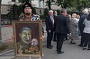 ”Totul arată” că uciderea în Polonia a caricaturistului rus Robert Kuzovkov, un critic al lui Putin, este un ”asasinat politic”, acuză premierul polonez Donald Tusk. Asasinul, care a tras trei focuri de armă şi, după ce caricaturistul a căzut, încă două, 