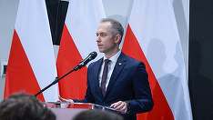SUA sunt interesate de o ofertă de a avea o bază militară americană permanentă în Polonia, potrivit unui oficial de la Varşovia