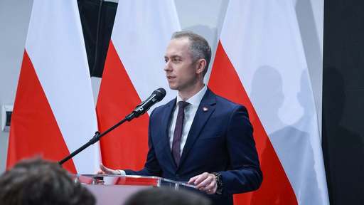 SUA sunt interesate de o ofertă de a avea o bază militară americană permanentă în Polonia, potrivit unui oficial de la Varşovia