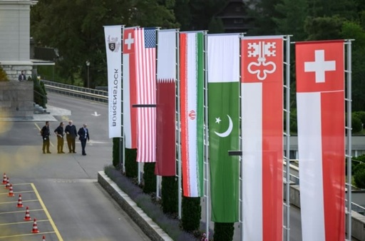 Iranul vrea să păstreze controlul Strâmtorii Ormuz, după încheierea rundei de negocieri, inclusiv tehnice, cu SUA în Elveţia. Acord în vederea deblocării unor active de 12 mld. $ în două tranşe. Teheranul nu confirmă că a acceptat să primească din nou inspectori AIEA