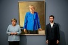 Merkel îşi dezvăluie portretul oficial de la sediul Cancelariei, la Berlin