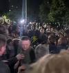 Incidente la Liov, care scot în evidenţă tensiunile din societatea ucraineană legate de recrutare. Oamenii au blocat accesul ofiţerilor de recrutare şi le-au răsturnat maşina