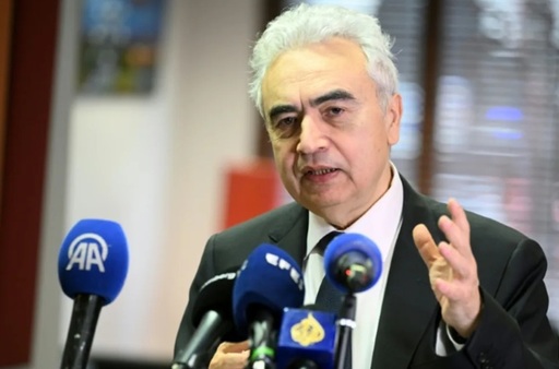 Agenţia Internaţională a Energiei anunţă o relansare ”în curs” a cererii de petrol şi îşi îmbunătăţeşte uşor previziunile pe 2026