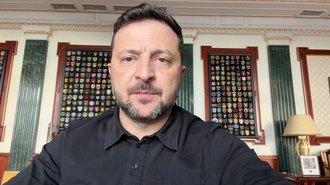 Ucraina înfiinţează un comandament special pentru atacurile pe distanţă lungă, pentru a intensifica loviturile asupra Rusiei. Moscova a fost nevoită să suspende traficul maritim pe canalul Don-Azov, ceea ce afectează comerţul cu cereale