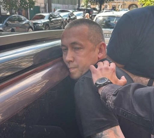 Comandantul brigăzii „Anna Kiivska” din Ucraina a fost arestat într-un caz de dublă omucidere. Volodimir Zelenski vorbeşte despre o „tragedie oribilă”