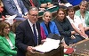 Starmer promite, în ultima sa sesiune de interpelări în Camera Comunelor, să-l susţină pe Burnham, succesorul său. "Goodbye", şi-a încheiat sesiunea, la patru ani după ce fostul premier conservator Boris Johnson spunea în acelaşi loc "Hasta la vista, baby