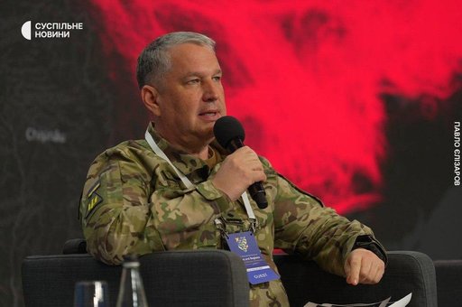 Nemulţumit de demiterea ministrului apărării Mîhailo Fedorov, numărul doi al Forţelor Aeriene Ucrainene şi-a dat demisia. Colonelul Pavlo Elizarov, născut în Moldova, era cel care a înfiinţat unitatea de drone a armatei
