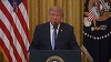 Trump, vexat, cere retragerea licenţelor posturilor NBC şi ABC, care au refuzat să-i difuzeze o alocuţiune, pe care le acuză de ”complot” şi implicare în tentative de fraudă electorală