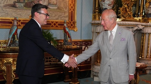 Charles al III-lea îl numeşte premier pe Andy Burnham, al patrulea său şef de Guvern de la ascensiunea la tron