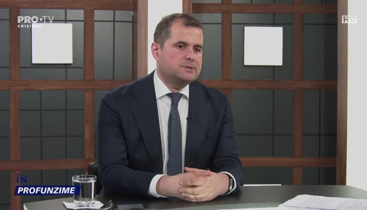 Noul premier al Republicii Moldova, Vasile Tofan, și-ar dori să facă prima vizită în România, deși știe că aici situația politică este „un pic mai complicată” decât la Chișinău