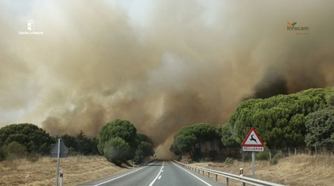 Un nou incendiu de pădure în Spania, la Almorox, în apropiere de Toledo, la sud-vest de Madrid, conduce la evacuarea mai multor comune şi izolarea uneia în regiunea capitalei spaniole