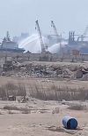 SUA au lansat un nou bombardament asupra Iranului în timp ce conflictul se extinde cu un atac asupra unui port din Egipt. Presa anunţă cel puţin 3 morţi pe insula Qeshm. Un chinez ar fi murit în Kuweit într-un atac iranian / Pakistanul anunţă negocieri