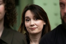 Hotărârea Franţei de a o expulza pe editorialista rusă Ksenia Fedorova este o ”persecutare politică”, denunţă Moscova