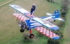 O britanică în vârstă de 97 de ani, Elizabeth Bromage, îşi bate propriul record de cea mai bătrână femeie care face wing walking
