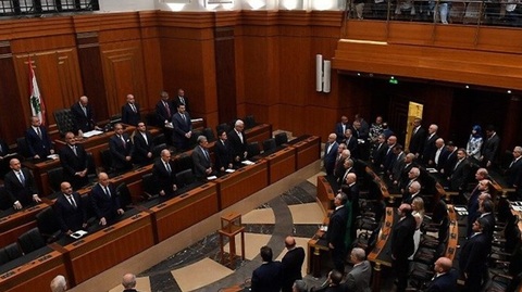 Libanul aboleşte pedeapsa cu moartea, o premieră în Orientul Mijlociu. HRW salută ”o etapă monumentală a drepturilor omului” în Liban. Parisul salută un vot ”istoric şi curajos”