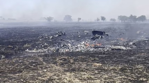 Doi piloţi morţi în SUA, în urma prăbuşirii unui elicopter de atac de tip AH-64 Apache de la Fort Hood pe un câmp, la Salado, în Texas