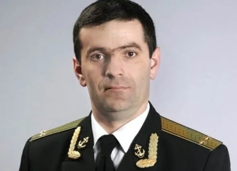 Comandantul unicului submarin ucrainean, Zaporojie, Robert Şageev, care a dezertat la anexarea Crimeei, ucis într-un atac cu bombă în Sevastopol, potrivit unor surse ruseşti şi ucrainene