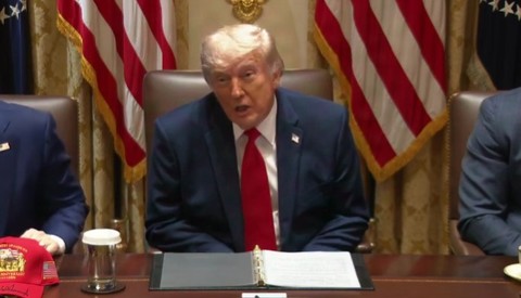 Trump declară că nu au loc negocieri cu Iranul şi nici nu sunt programate astfel de discuţii. El susţine că Strâmtoarea Ormuz este deschisă şi funcţionează: „Toate minele acvatice au fost îndepărtate sau detonate”. Ce spune Teheranul