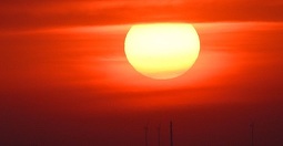 El Niño ar putea să fie ”cel mai intens de peste 100 de ani”, prevede Met Office. Consecinţe la Tropice. Intensificare a precipitaţiilor şi furtunilor în M.Britanie către noiembrie şi în toată Europa de Nord-Vest