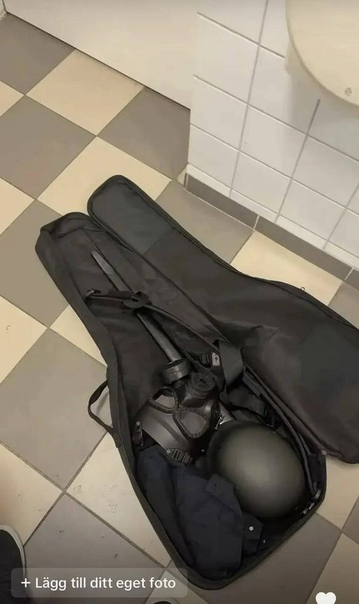 Atac cu sabia într-un liceu din Suedia. Poliţia încearcă să elucideze motivaţia atacatorului care a luat viaţa unei eleve de 17 ani