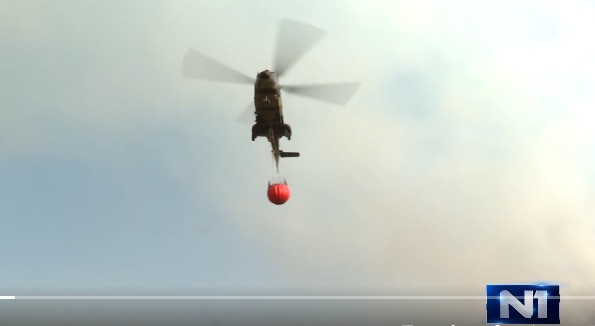 UE trimite elicoptere și pompieri în Serbia pentru a combate incendiile forestiere