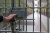 The Guardian: Mii de infractori sexuali din Anglia şi Ţara Galilor ar putea primi medicamente care le reduc libidoul