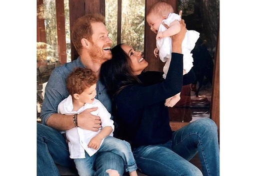 Prinţul Harry şi Meghan s-au întors în Marea Britanie, la şase ani după ce au renunţat la viaţa regală - presă