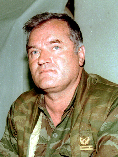 A murit Ratko Mladic, fostul general sârb condamnat pentru genocidul din Bosnia