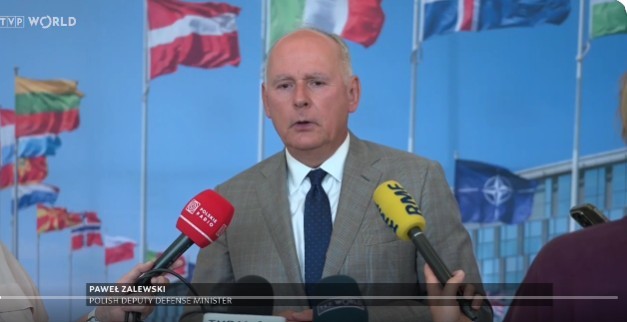 Polonia exclude găzduirea armelor nucleare, în ciuda ameninţării ruseşti. În schimb, Varşovia poartă discuţii cu SUA pentru „mai multe” baze militare permanente