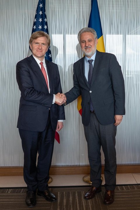 Şeful departamentului pentru politici al Pentagonului le-a spus aliaţilor din NATO că SUA doresc ca apărarea continentului să fie condusă de Europa. Lazurca: Elbridge Colby a acceptat invitaţia de a veni în România
