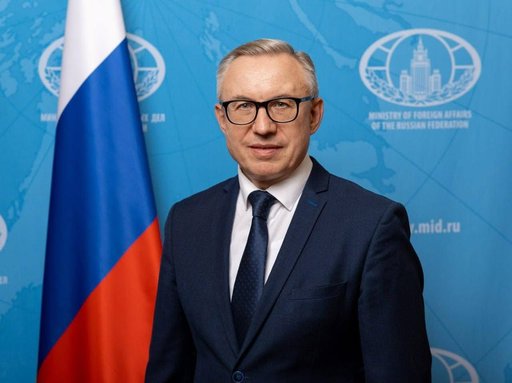 NATO şi Moscova trebuie să-şi intensifice dialogul pentru a evita un război accidental. Riscurile şi pericolul unei confruntări militare cresc semnificativ în lipsa dialogului, avertizează ambasadorul rus în Norvegia/ Rusia nu vrea, însă, discuţii cu UE