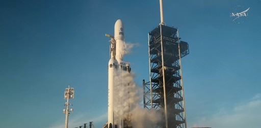 NASA a lansat din Florida noul şi puternicul telescop spaţial „Roman”. Acesta va contribui la înţelegerea a două componente cosmice misterioase - energia întunecată şi materia întunecată - VIDEO