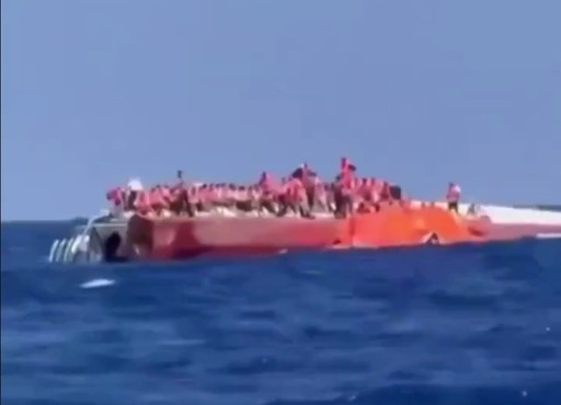 Aproape 20 de persoane sunt încă date dispărute după ce un feribot s-a răsturnat în nordul Ciprului, provocând moartea a opt persoane