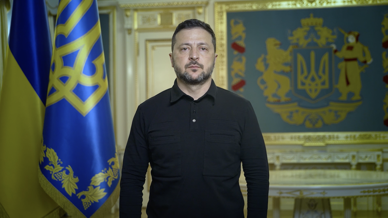 Zelenski avertizează companiile aeriene: „Spaţiul aerian rus devine extrem de periculos. Cerul deasupra Rusiei este acum destinat dronelor, nu aviaţiei civile” - VIDEO