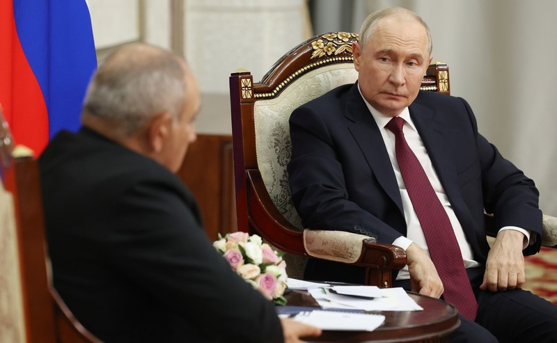 Putin cere Armeniei să aleagă între UE şi Uniunea Eurasiatică. El a avut un dialog tensionat cu premierul Nikol Paşinian