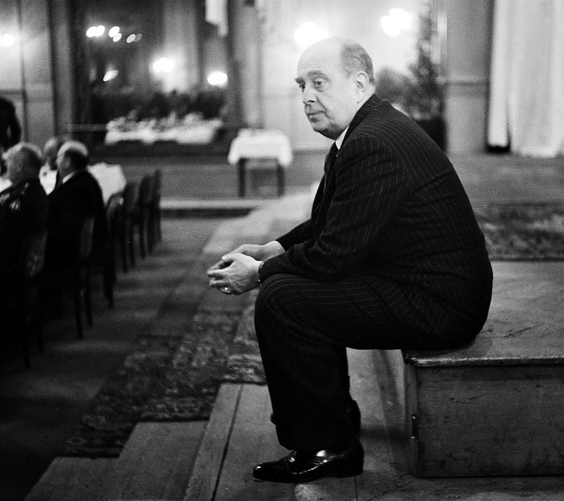 Poliţia cehă exhumează cadavrul lui Jan Masaryk, fostul ministru de externe prooccidental al Cehoslovaciei, pentru a încerca să elucideze circumstanţele morţii sale din 1948