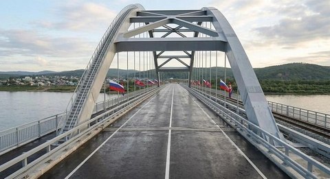 Coreea de Nord şi Rusia au inaugurat primul lor pod rutier, un simbol al relaţiilor tot mai strânse - VIDEO