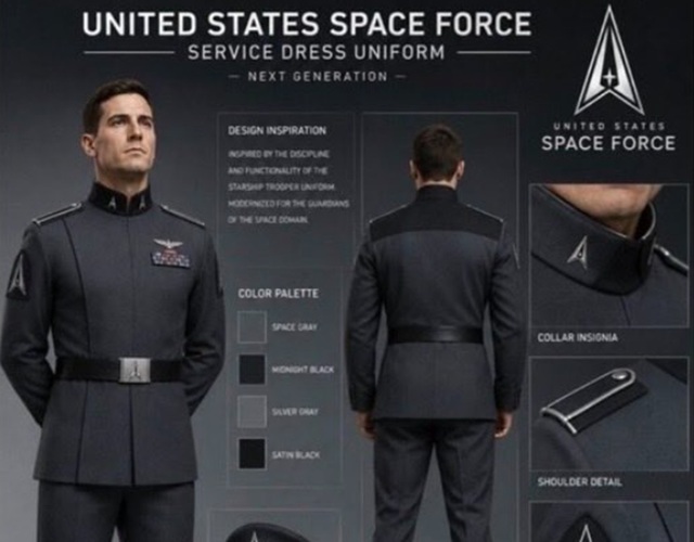 Noile uniforme ale Forţelor Spaţiale americane, prezentate de Trump, considerate naziste