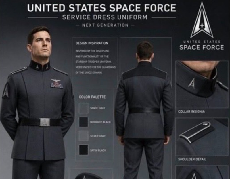 Noile uniforme ale Forţelor Spaţiale americane, prezentate de Trump, considerate naziste