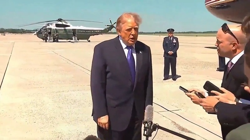 Trump se declară convins că Putin vrea ”un acord” cu Ucraina, după ce au discutat o oră la telefon. ”Am avut o conversație foarte bună. El vrea un acord, iar dacă Zelenski ar vrea un acord ar fi formidabil”. Dar ”se detestă”