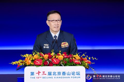 Ministrul Apărării din China îndeamnă ţările să stopeze valul tendinţelor istorice regresive