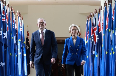 Australia vrea, după Canada, să se apropie de Uniunea Europeană 