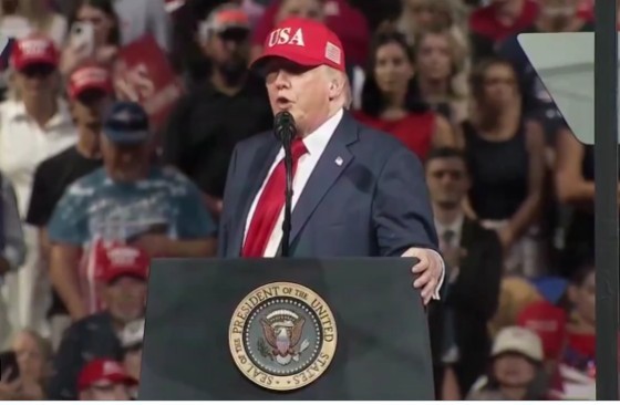Trump afirmă că Fed a majorat ratele dobânzilor pentru a-i face lui rău din punct de vedere politic