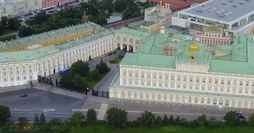 Kremlinul respinge noile sancţiuni impuse de SUA exporturilor de hidrocarburi ale Rusiei drept ”ostile” şi avertizează că vor prejudicia eforturile de pace în Războiul din Ucraina
