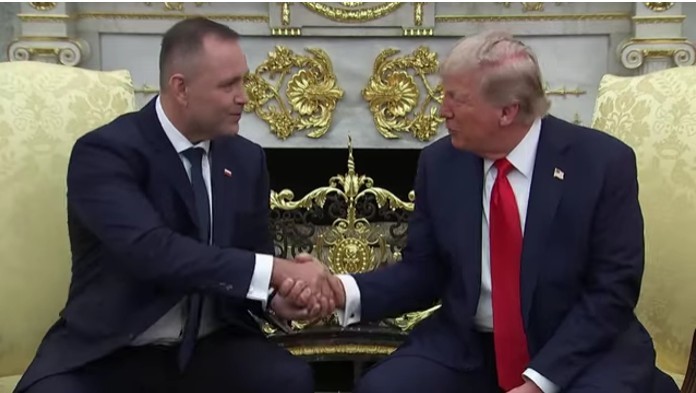 Trump salută „progrese majore” în vederea deschiderii unei baze americane în Polonia