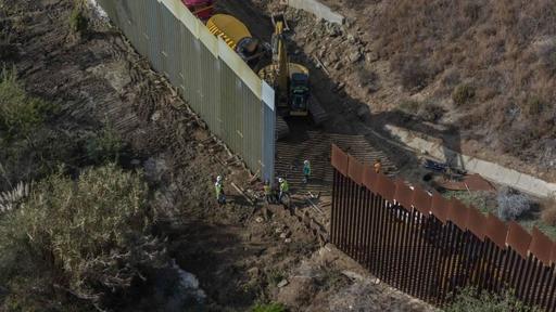 Administraţia Trump a început construcţia zidului de frontieră în regiunea Big Bend din Texas