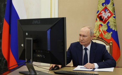 ALEGERI ÎN RUSIA - Vladimir Putin a votat online - FOTO