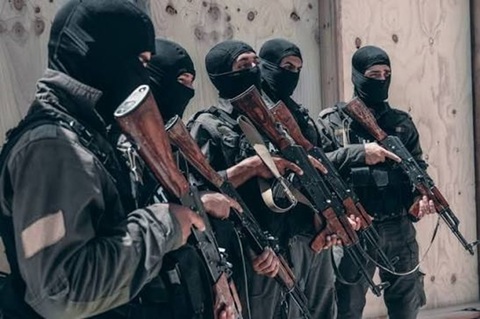 Şase francezi acuzaţi că au făcut parte din Statul Islamic, judecaţi în Irak; Riscă pedeapsa cu moartea